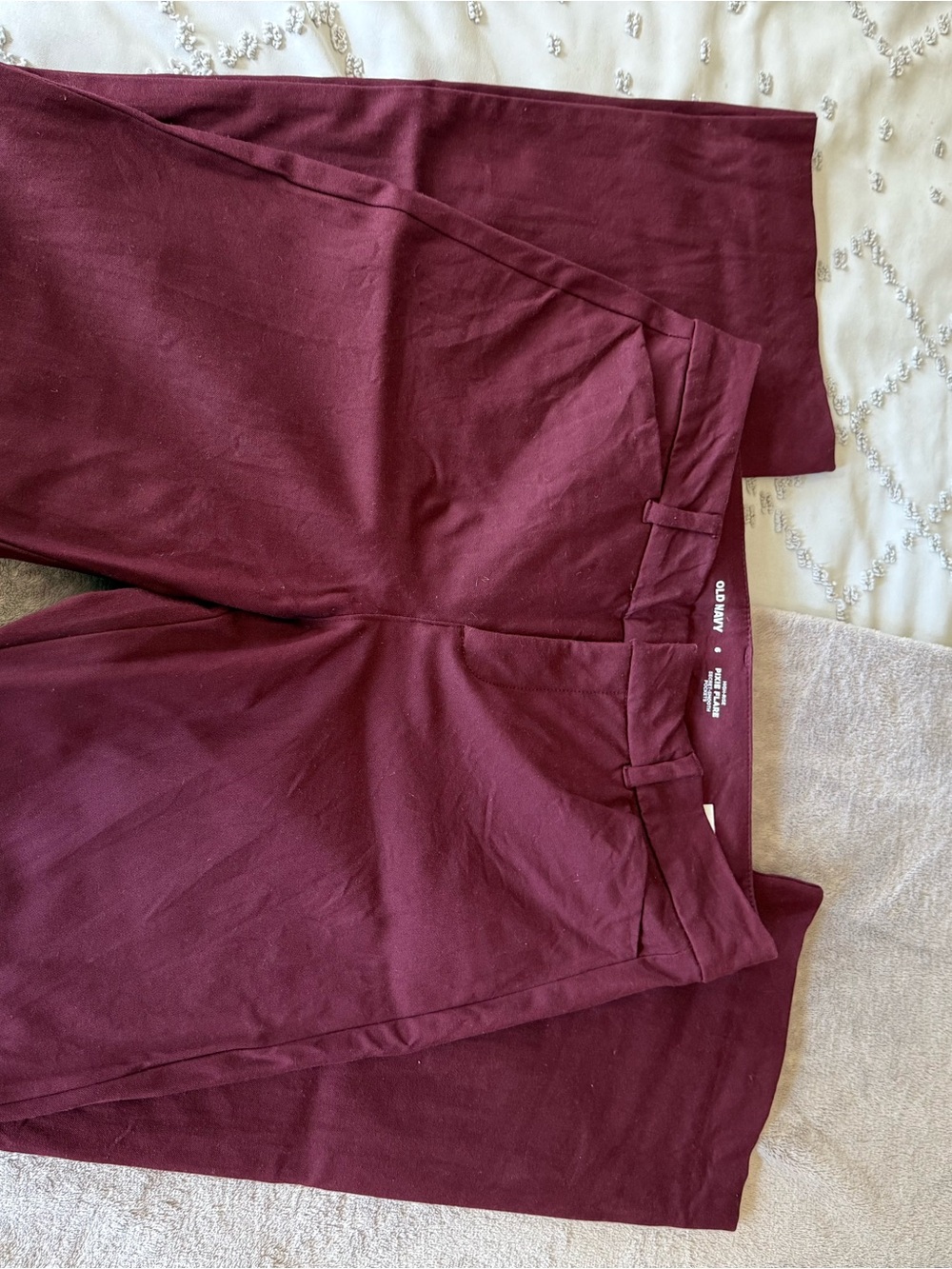 Old Navy Women's High Rise Pixie Flare Pants in Burgundy
